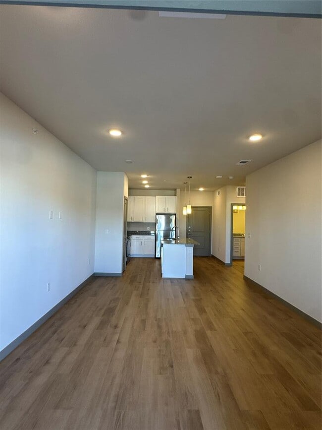 Building Photo - 691 Union Chapel Rd