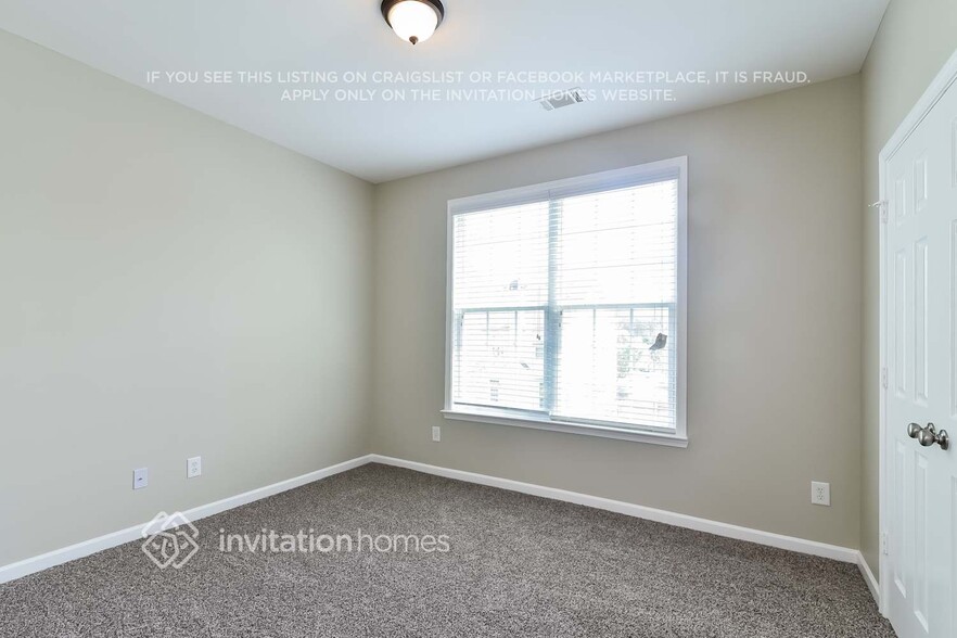 Building Photo - 3360 Drayton Manor Run