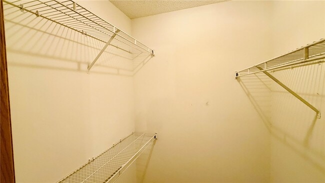 Building Photo - 42 Burnett Cir
