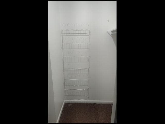 Building Photo - 401 Club Rd