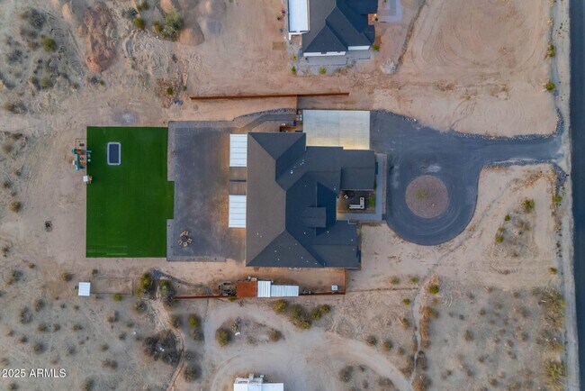 Building Photo - 35150 N Bell Rd