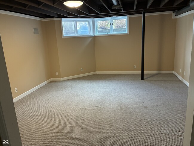 Building Photo - 1430 N New Jersey St