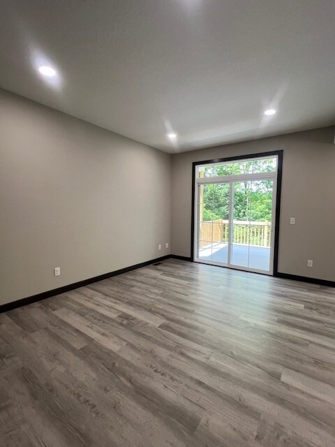 Building Photo - 322 Park St