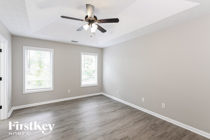 Building Photo - 1555 Wynfield Dr