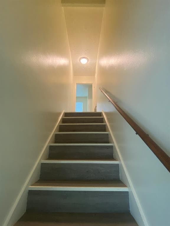 Building Photo - 11719 Scottsdale Dr