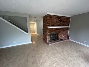 Building Photo - 240-53 Jamil Road, Columbia, SC 29210