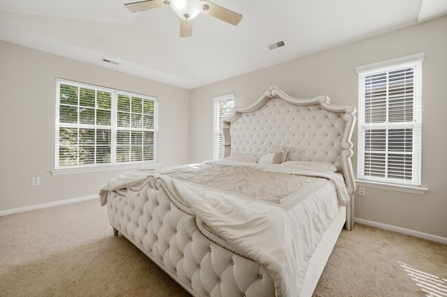 Building Photo - 5325 Brinsley Ln