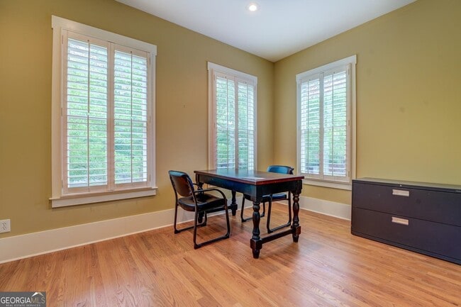 Building Photo - 4165 Raphael Street