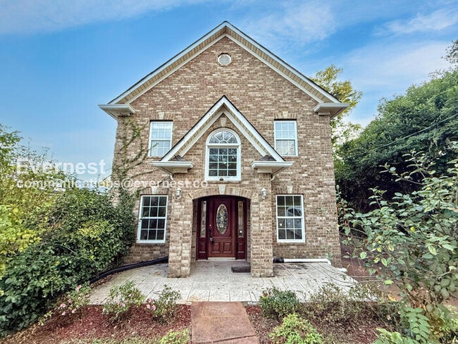 Primary Photo - 1627 26th Ave S