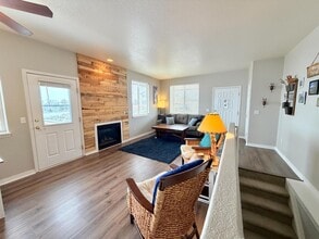 Building Photo - 104 Deer Trail Dr