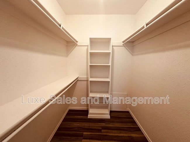 Building Photo - 14409 N Pennsylvania Ave