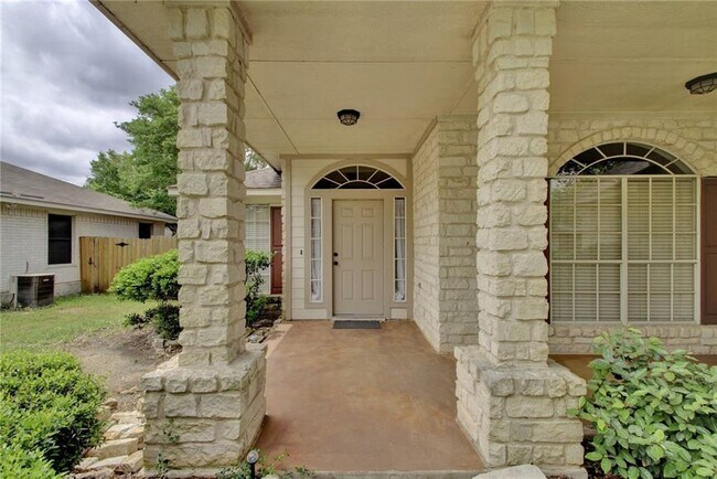 Building Photo - 1415 Coral Cay Ln