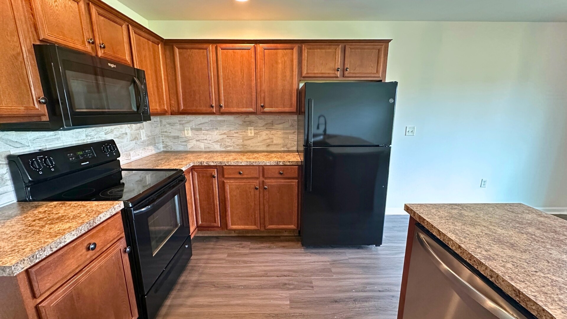 Building Photo - 210 Mount Olive Ln