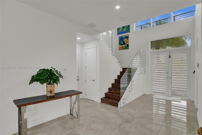 Building Photo - 9995 NW 75th St