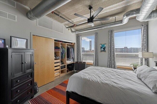 Building Photo - 710 N 4th St