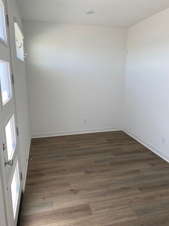 Office - 27554 Sparrow Ct