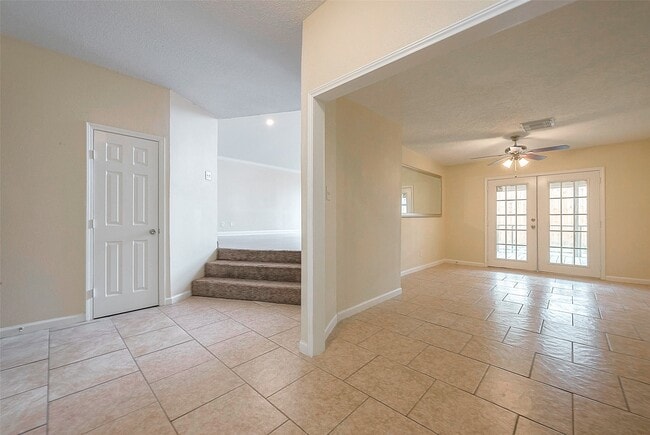 Building Photo - 15910 Tumbling Rapids Dr