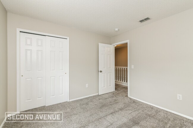 Building Photo - 2216 Wyndam Way