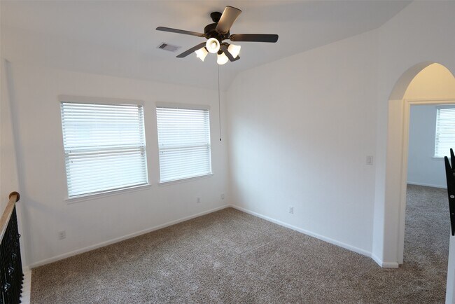 Building Photo - 12211 Stellano Ln