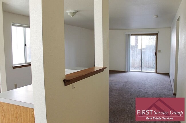 Building Photo - 4325 W Camas St