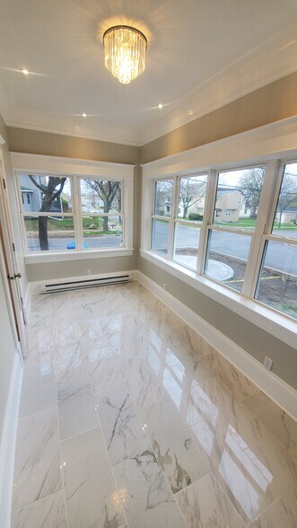 Upper BR/Den/Office #2 - 1400 N Girard Ave N