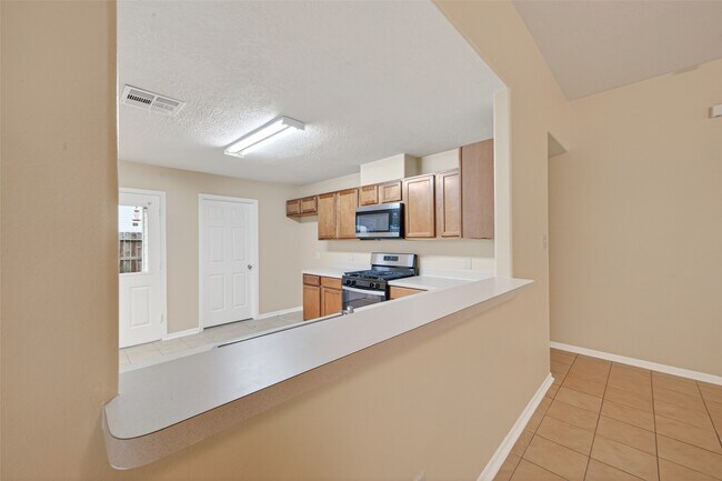 Building Photo - 19538 Billineys Park Dr