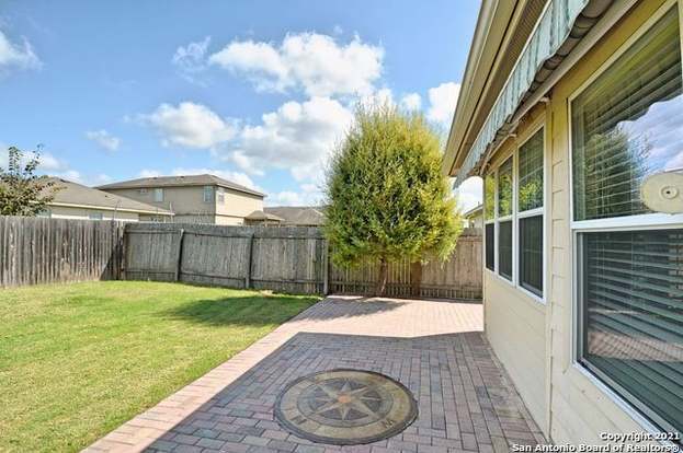 Building Photo - 2123 Wiltshire Dr