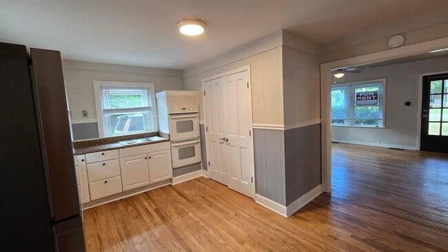 Building Photo - 154 Morningside Ln