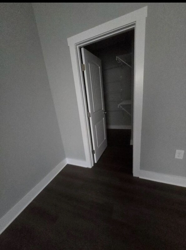 Building Photo - 906 Ga Ln