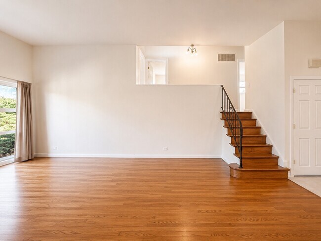 Building Photo - 406 Sunset Dr