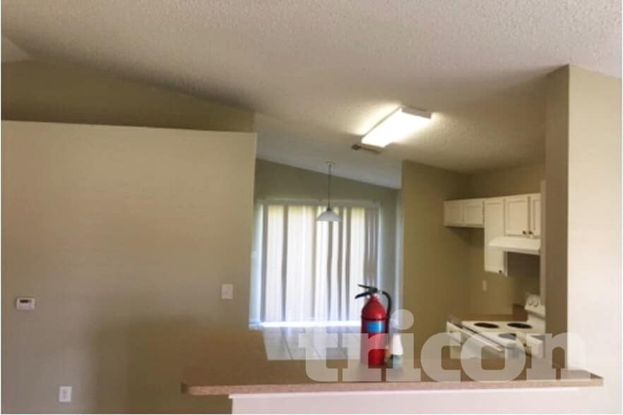 Building Photo - 3234 Kelling St