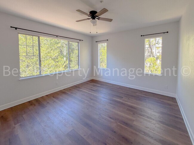 Building Photo - 23010 Canyon Terrace Dr