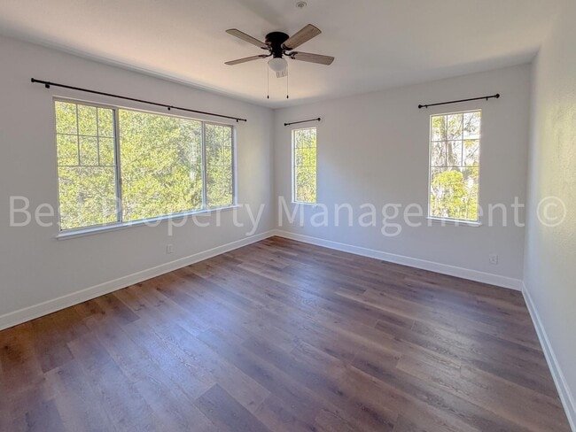 Building Photo - BEAUTIFUL 4-BEDROOM TOWNHOME IN CASTRO VALLEY | TOP-RATED SCHOOL DISTRICT