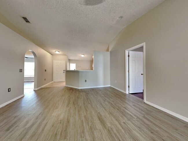 Building Photo - 6908 Waterbrook Ct