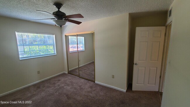 Building Photo - 148 Berkshire Ln