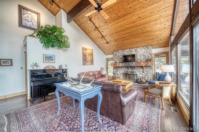 Building Photo - 18525 Via Ponderosa Dr