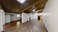 Building Photo - Spacious 4BD/2BA on Baja