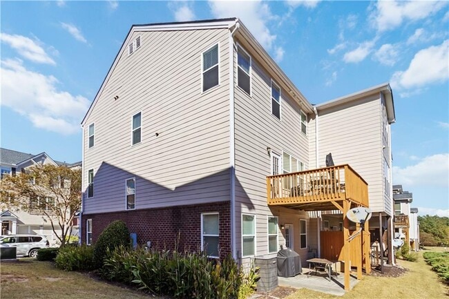 Building Photo - 6092 Indian Wood Cir