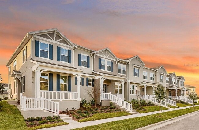 Building Photo - 8130 Red Stopper Ln