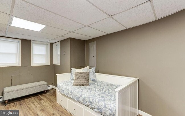 Building Photo - 1932 35th St NW