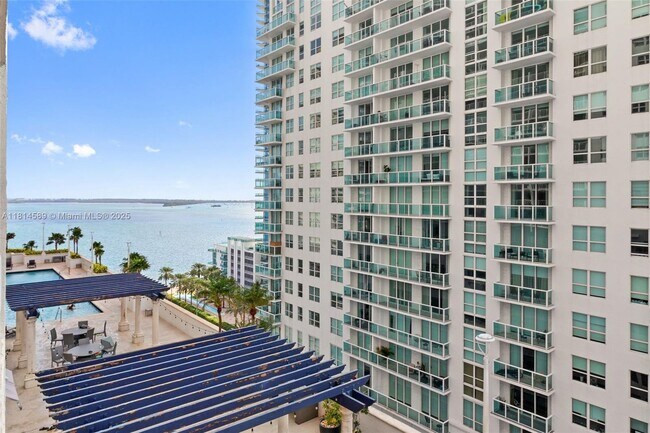 Primary Photo - 1200 Brickell Bay Dr