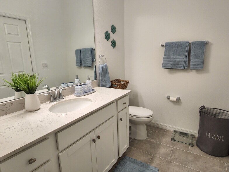 Building Photo - 18028 Gawthrop Dr