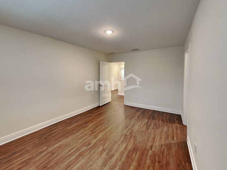 Building Photo - 2849 Ponds Trl
