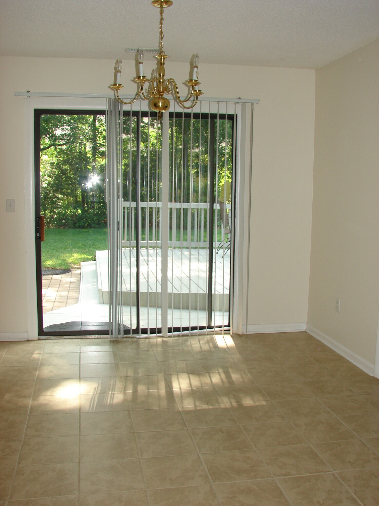 Dining Room - 1847 Gibson Ave