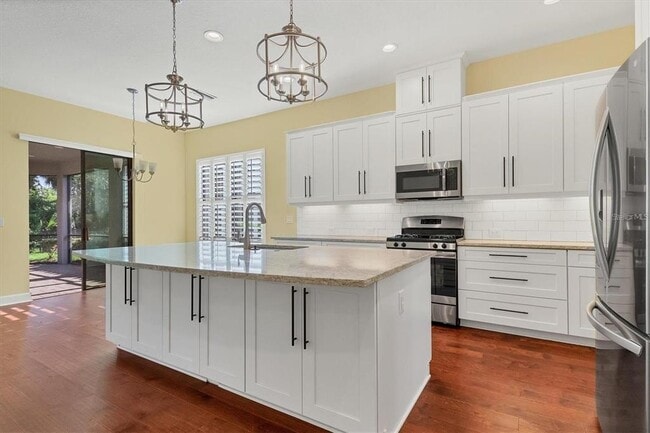 Building Photo - 5580 Semolino St