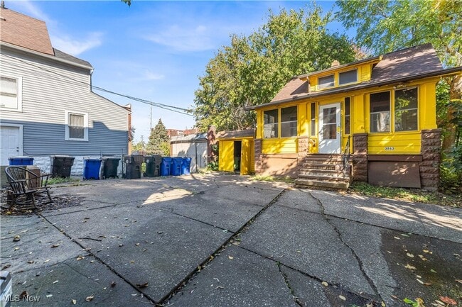 Building Photo - 3865 W 16th St