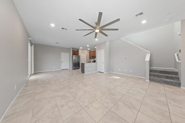 Building Photo - Modern 3-Bedroom + Loft Near VA Hospital