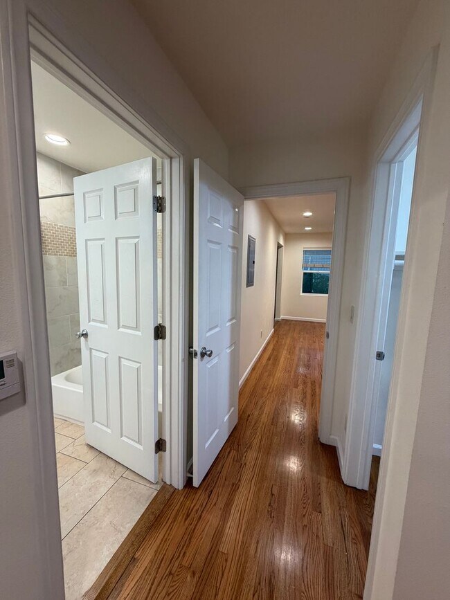 Building Photo - 1630Lynd