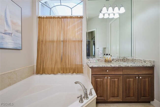 Building Photo - 3411 Marbella Ct