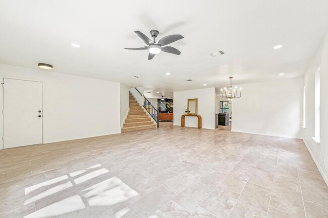 Building Photo - 3527 Eagle Canyon Dr
